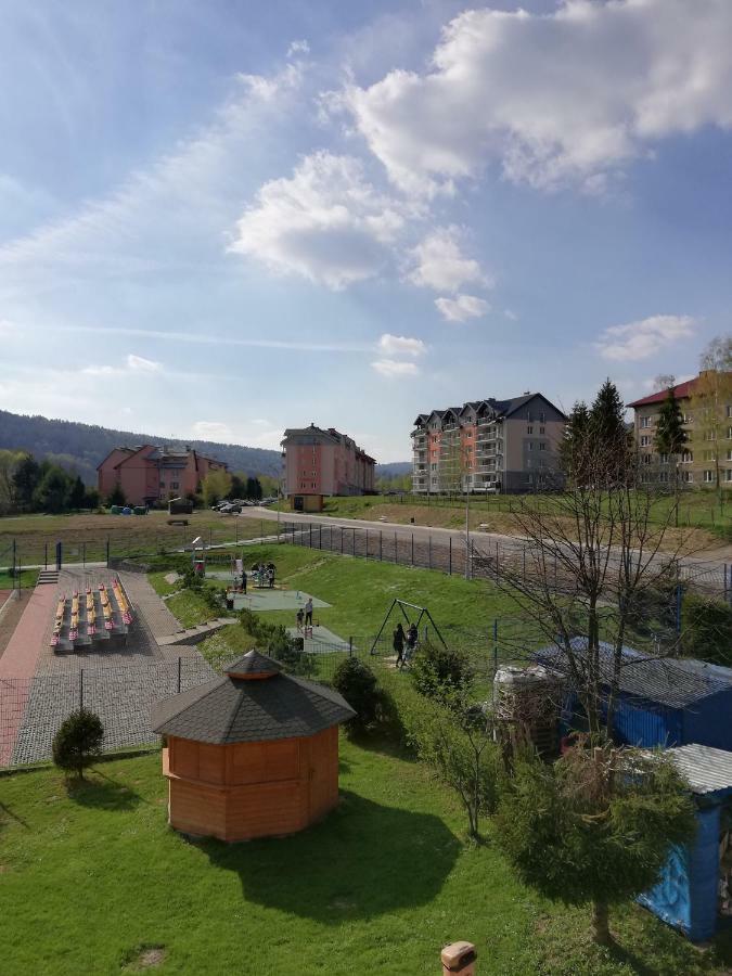 Apartamenty Bieszczadzki Aniol Устрики-Долішні Екстер'єр фото